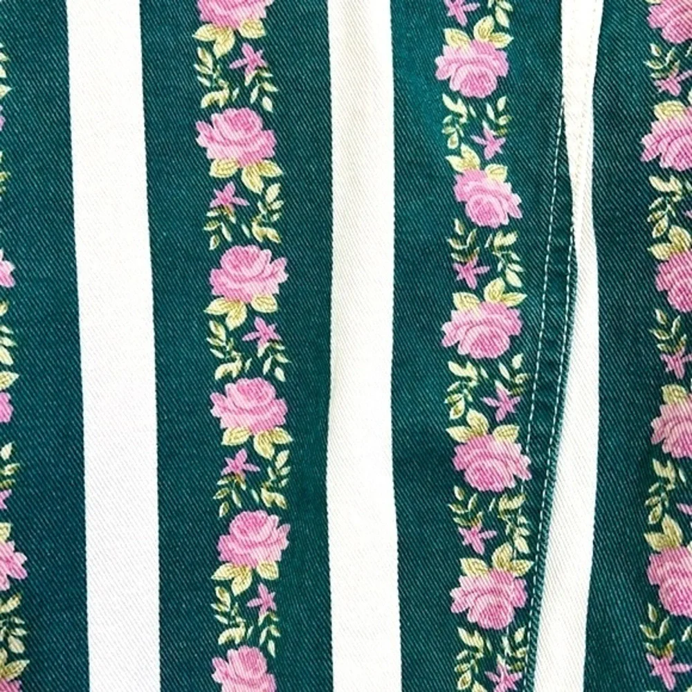 Forever 21 - Vintage Retro Stripe Floral Denim Crop Jacket Size Small